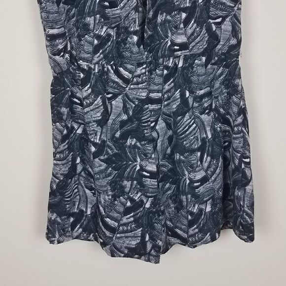 H&M Sleeveless Romper Size 8 - Picture 7 of 10